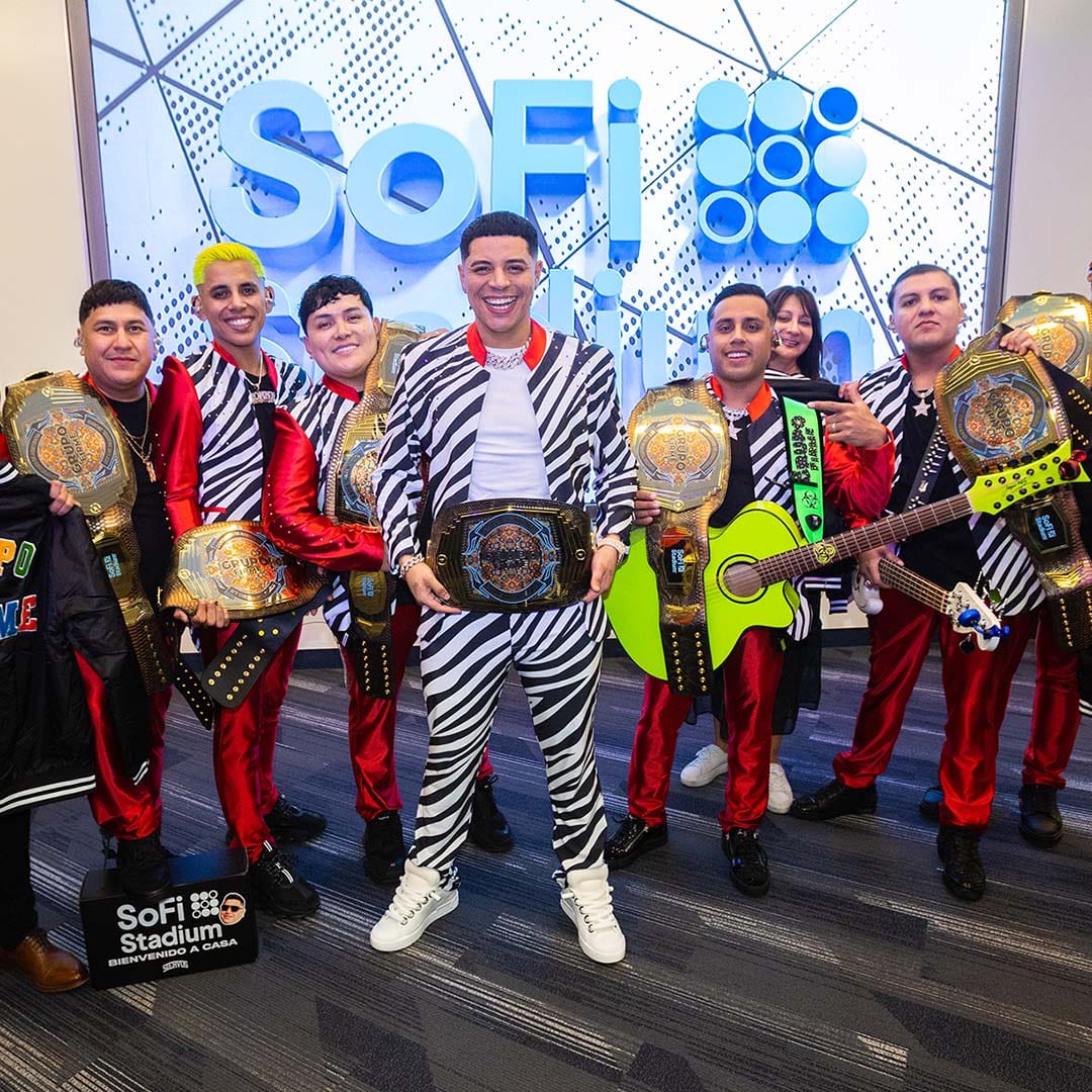 Design Your Own Ultimate 6lb Custom Championship Belt - Image 4